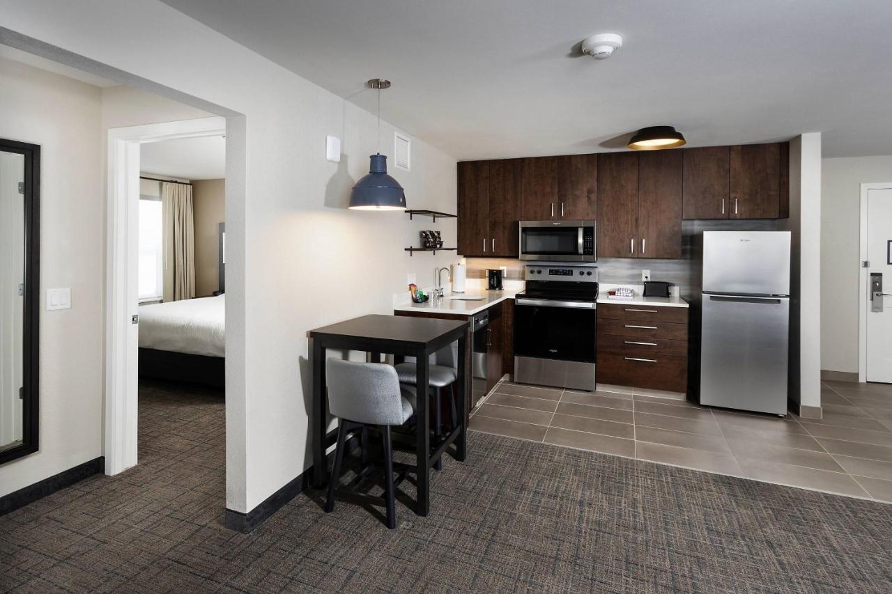 Residence Inn By Marriott Milwaukee Brookfield Luaran gambar