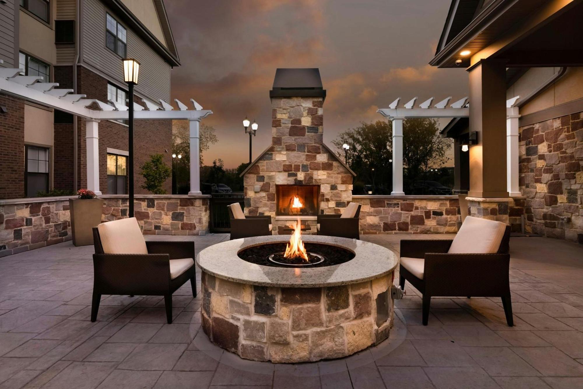Residence Inn By Marriott Milwaukee Brookfield Luaran gambar