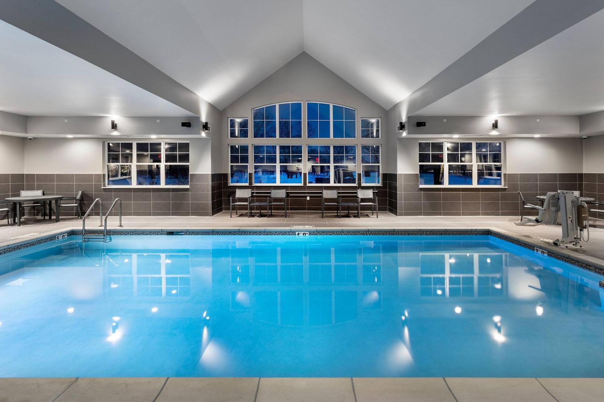 Residence Inn By Marriott Milwaukee Brookfield Luaran gambar