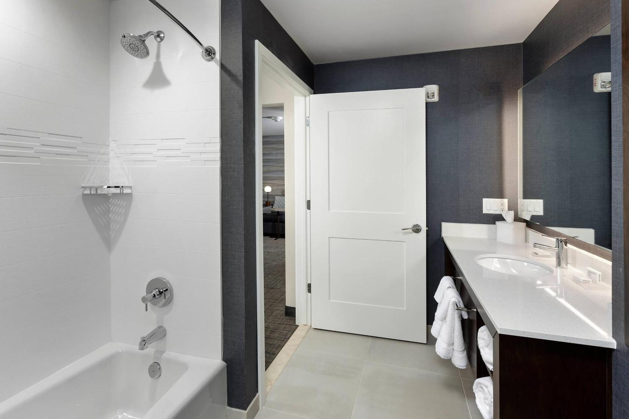 Residence Inn By Marriott Milwaukee Brookfield Luaran gambar